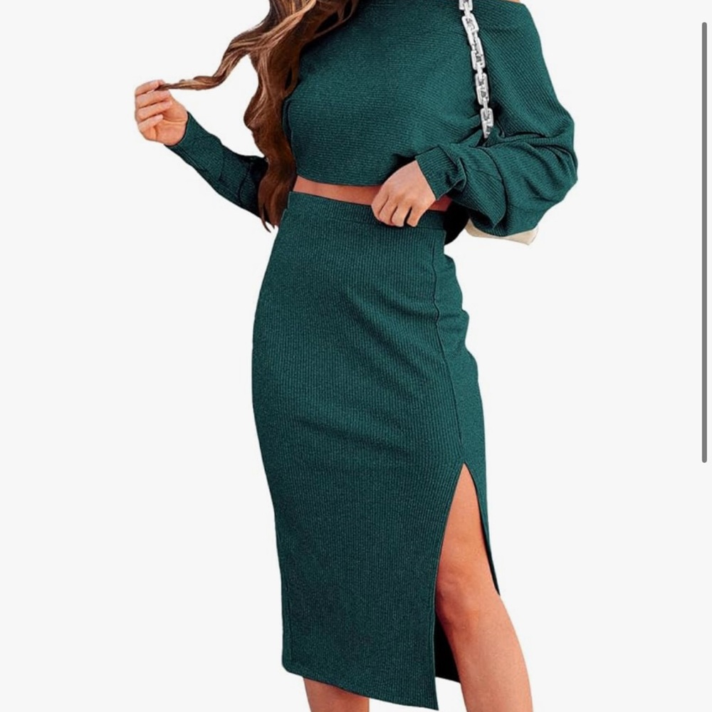 Elegant Green Women's Skirt